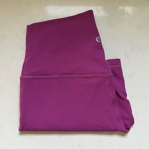 Align Short, Vivid Plum 6”